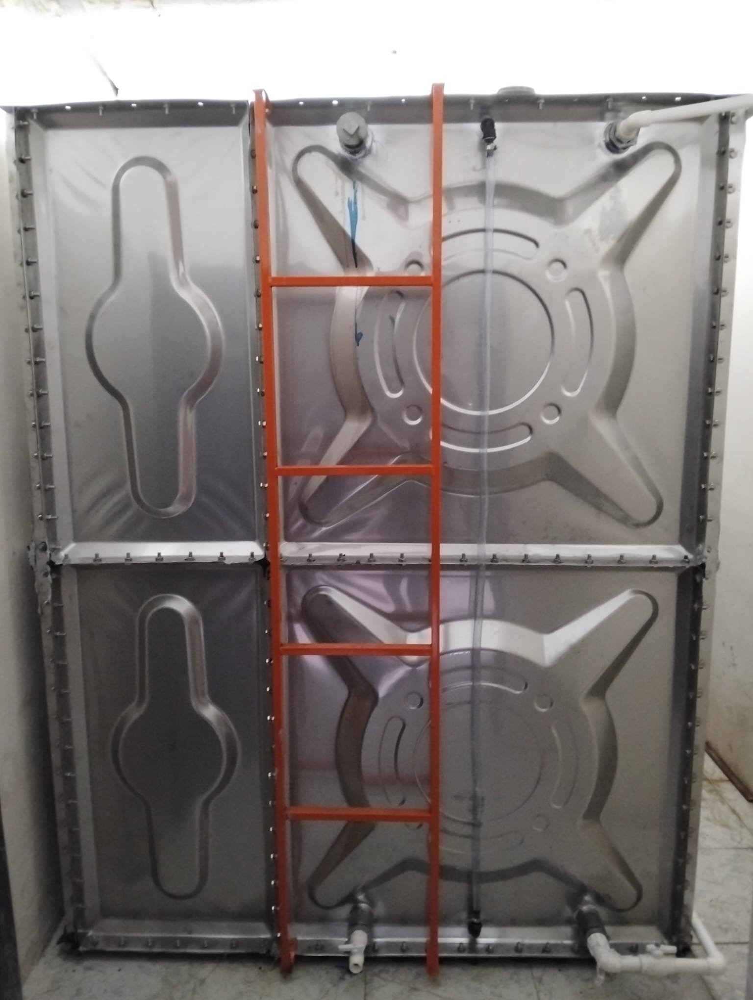 Sincan Çelik Apartmanı Su Deposu
